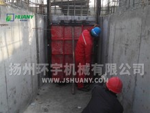 铸铁闸门现场安装-案例-扬州环宇机械有限公司